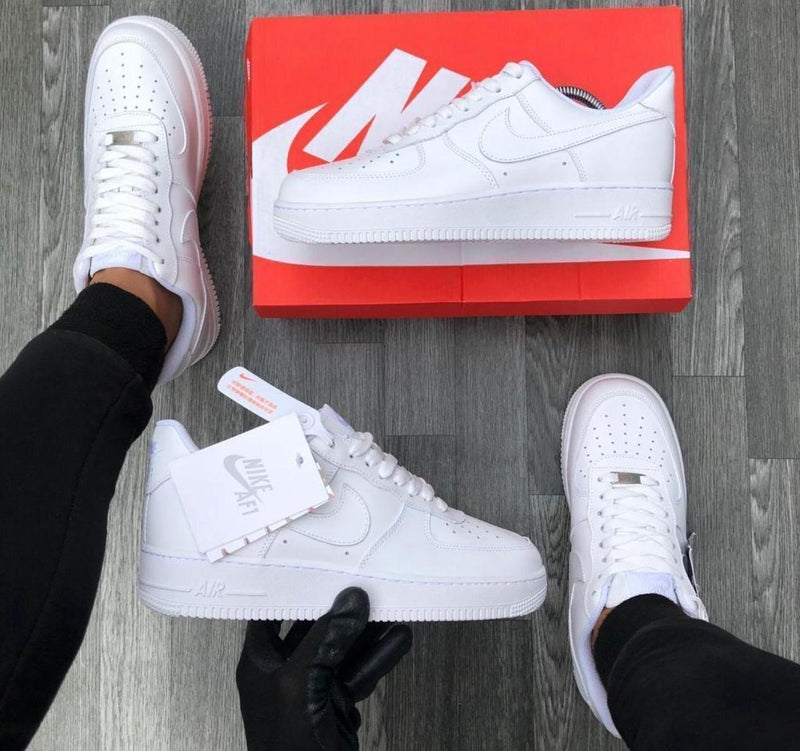 NIKE FORCE ONE - WHITE SIMPLE